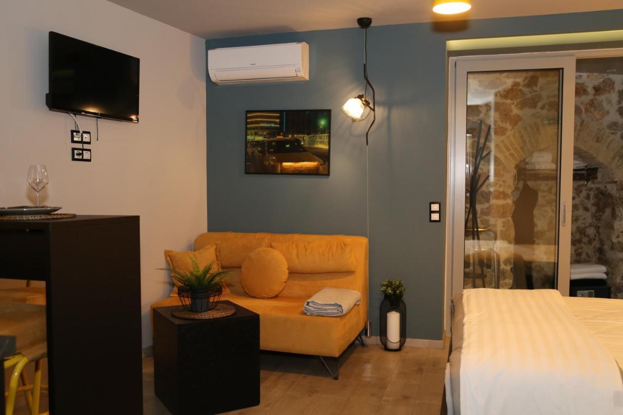 Rooster Suites Ateny Zewnętrze zdjęcie