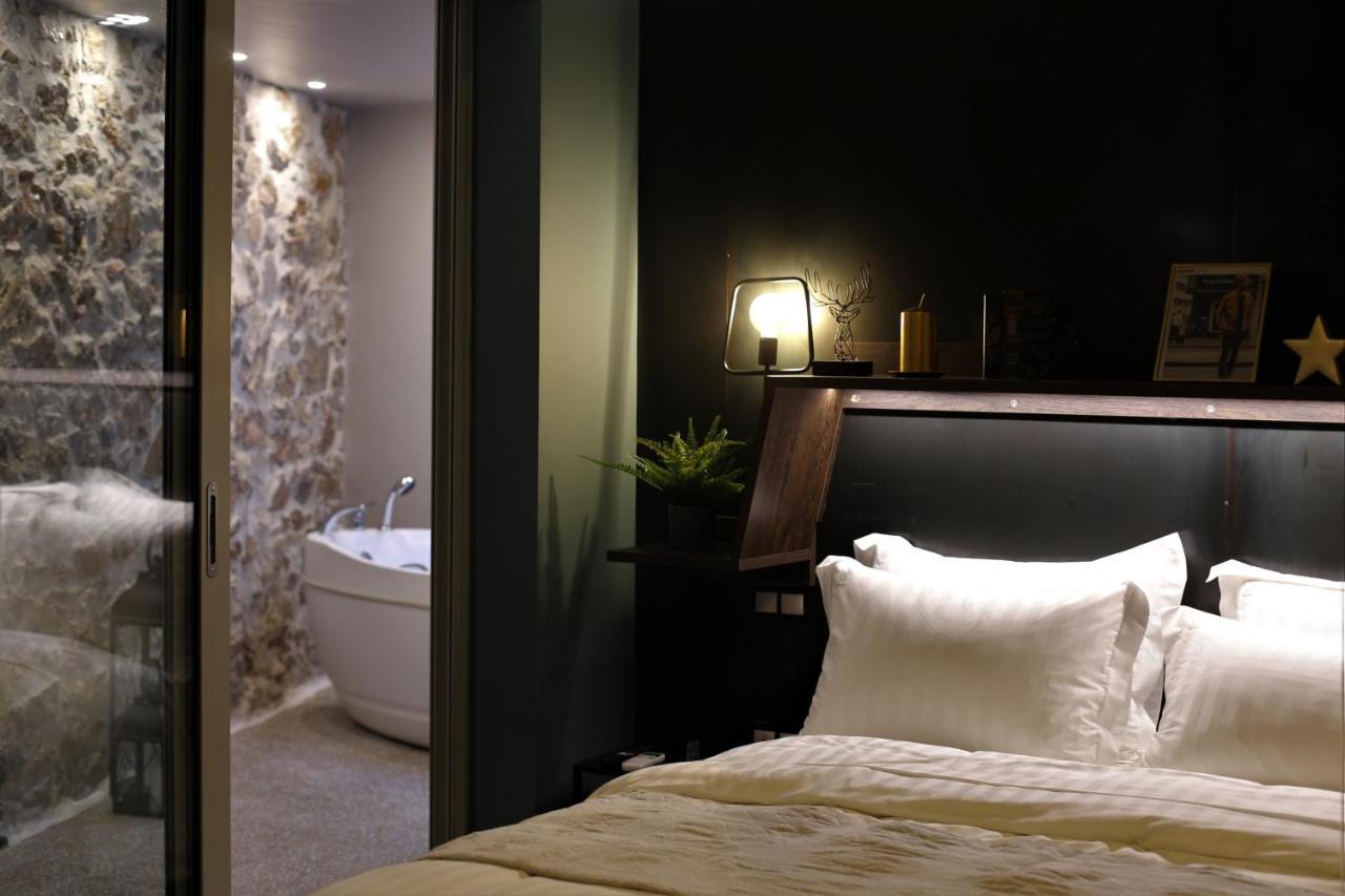 Rooster Suites Ateny Zewnętrze zdjęcie
